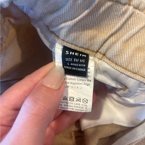 Beige Pants - Picture 4 of 4